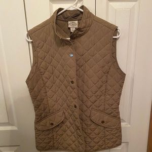 Like new quilted vest
